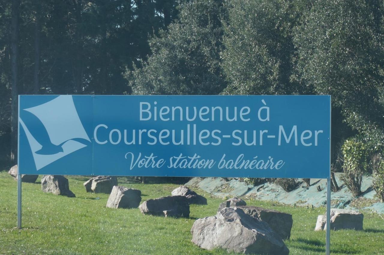 Plage Et La Mer Tres Proche Courseulles-sur-Mer Zewnętrze zdjęcie